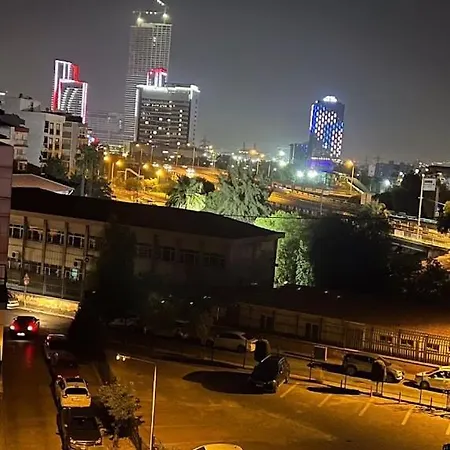 Maxx Marine 公寓式酒店